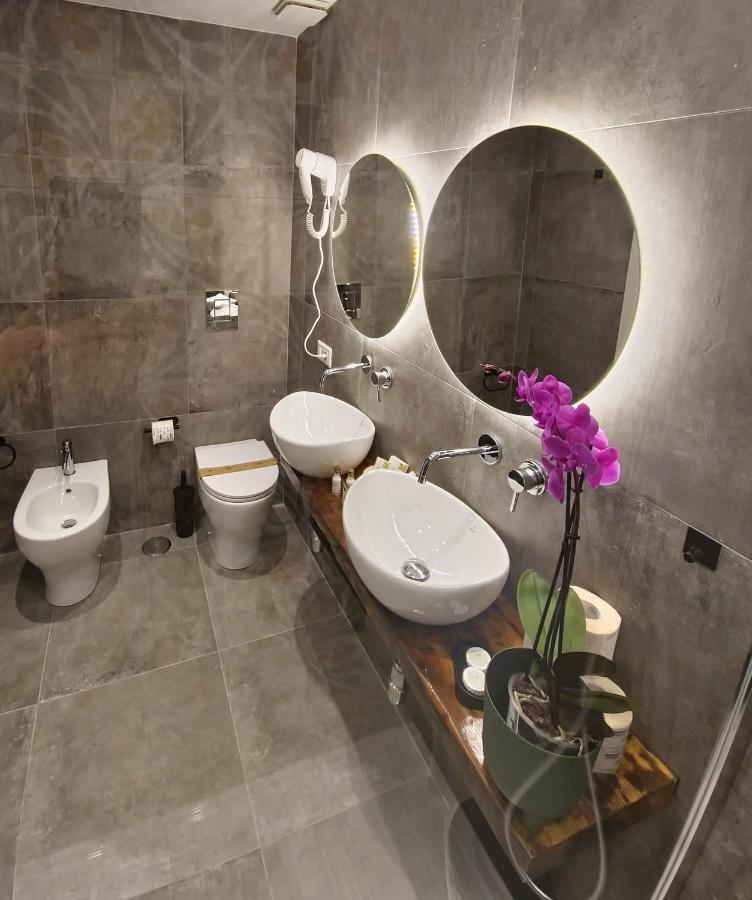 Borgo Dei Miracoli Hotel Napels Buitenkant foto